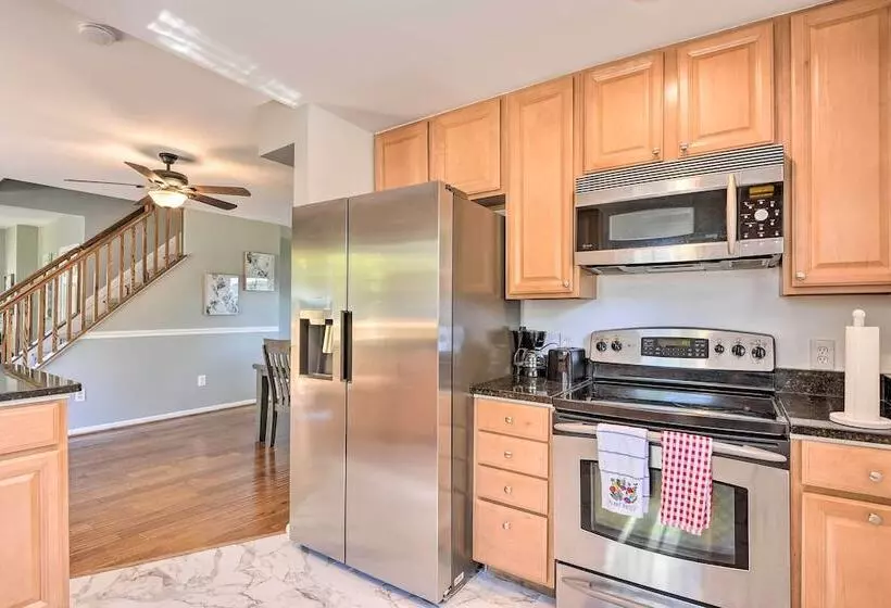 Sunny Glen Burnie Home   On Site Water Access