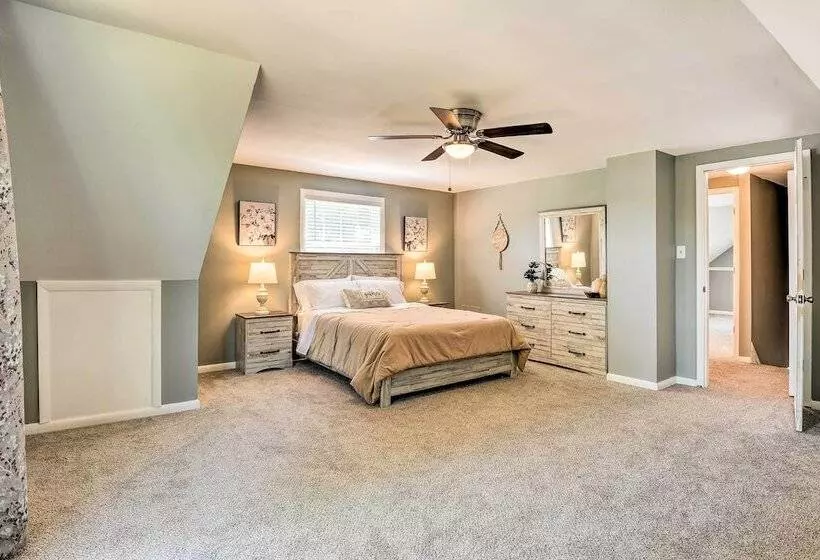 Sunny Glen Burnie Home   On Site Water Access