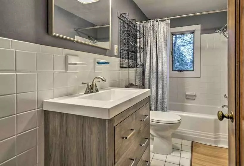 By Mtn Creek Resort: The Point On Highland Lake