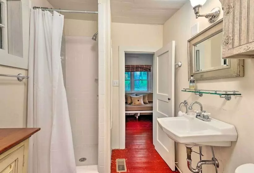 Waterfront Home W/ Boat Dock On Mirror Lake!