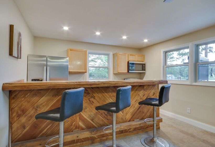 Waterfront Lakehouse W/ Private Dock & Fire Pit!