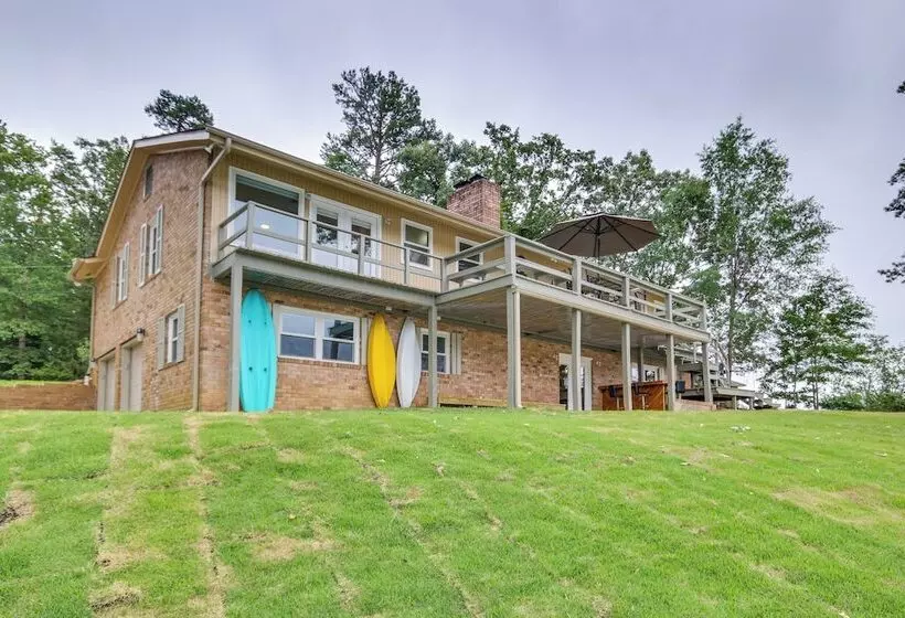 Waterfront Lakehouse W/ Private Dock & Fire Pit!