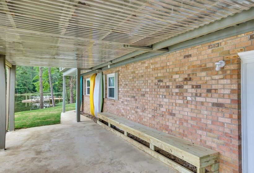 Waterfront Lakehouse W/ Private Dock & Fire Pit!