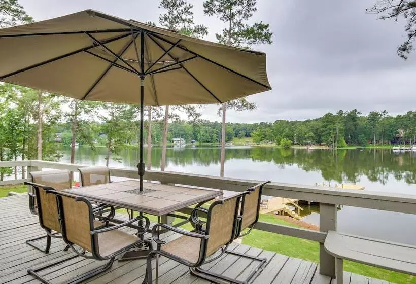 Waterfront Lakehouse W/ Private Dock & Fire Pit!
