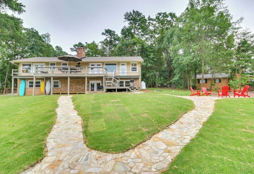 Waterfront Lakehouse W/ Private Dock & Fire Pit!