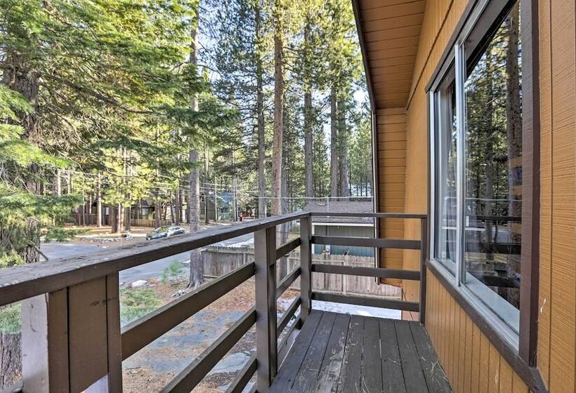 4 Season Tahoe Hideaway: 1 Block To Biking!