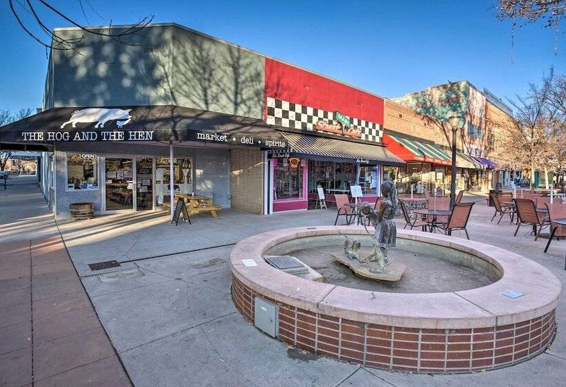 Adventure Home Base 7 Blocks To Downtown!