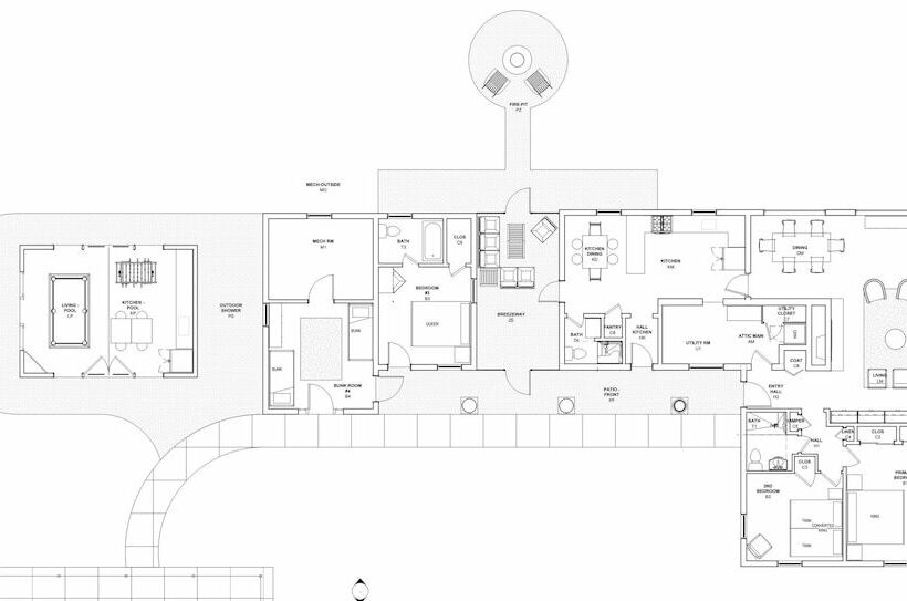 Bayfront Retreat W/ Game Room + Outdoor Pool!