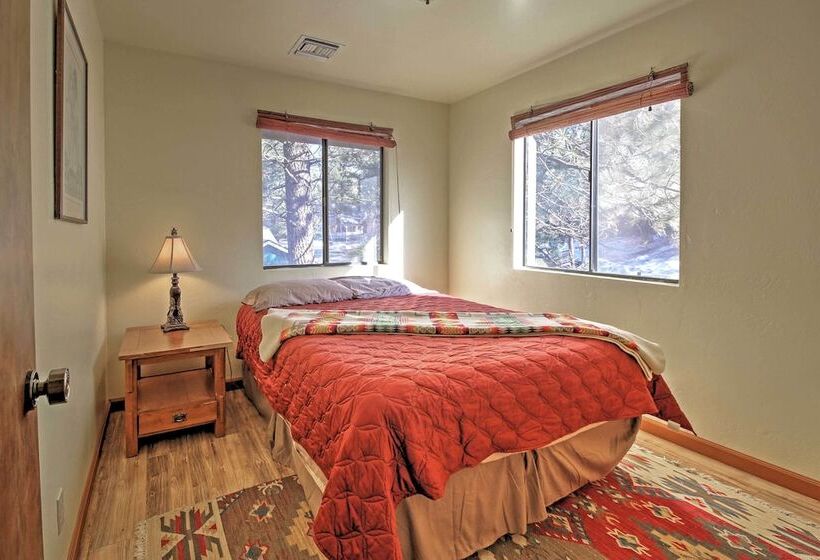 Big Bear Cabin W/ Fenced Yard: 4 Mi To Snow Summit