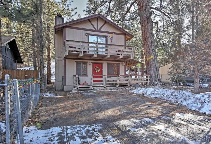 Big Bear Cabin W/ Fenced Yard: 4 Mi To Snow Summit