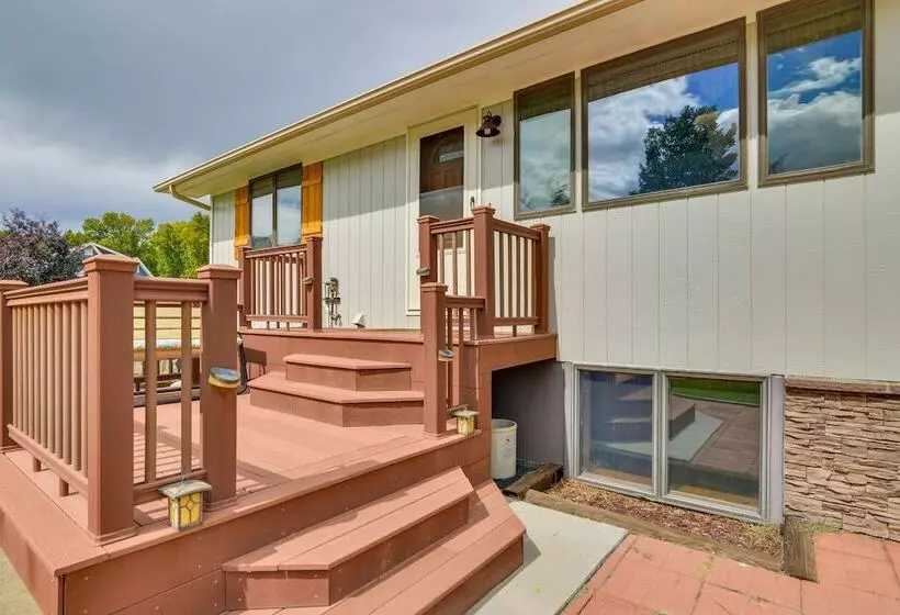 Ranch Style Retreat In Downtown Buena Vista!