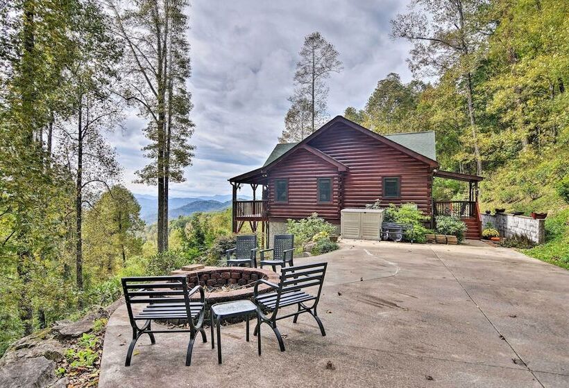 Cabin W/ Bbq + Games Walk To Blue Ridge Parkway!