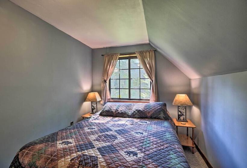 Lake Placid Chalet: Deck & Forest Views!