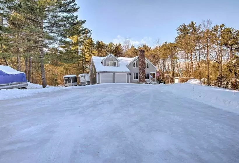 Charming Retreat ~ 1 Mi To Ossipee Lake Marina!