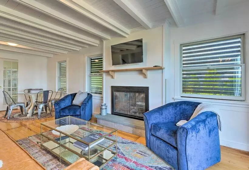 Coastal Portsmouth Home W/ Bay Access Near Newport