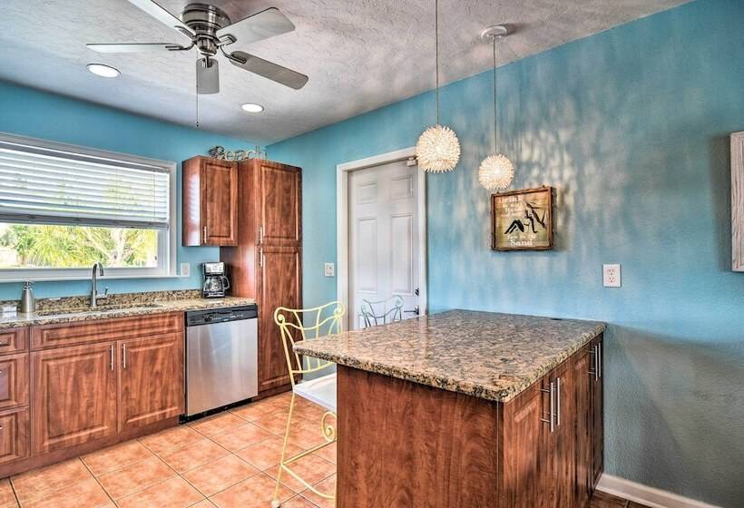 Coral Shores Waterfront Oasis W/ Private Dock!