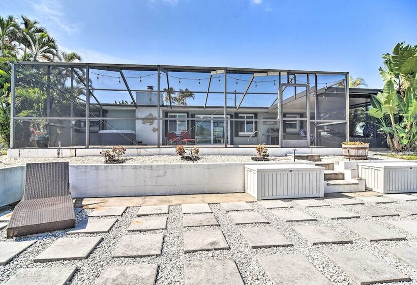 Coral Shores Waterfront Oasis W/ Private Dock!