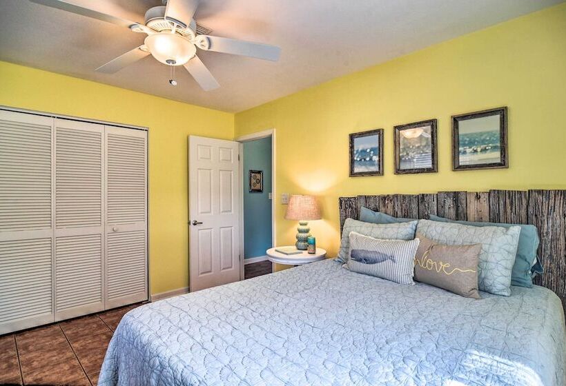 Coral Shores Waterfront Oasis W/ Private Dock!