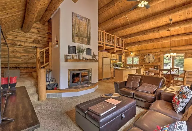 8 Mi To Gondola: Cozy Breckenridge Cabin W/ Deck!