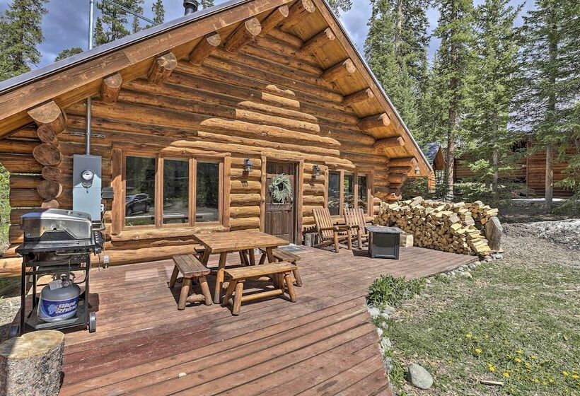 8 Mi To Gondola: Cozy Breckenridge Cabin W/ Deck!