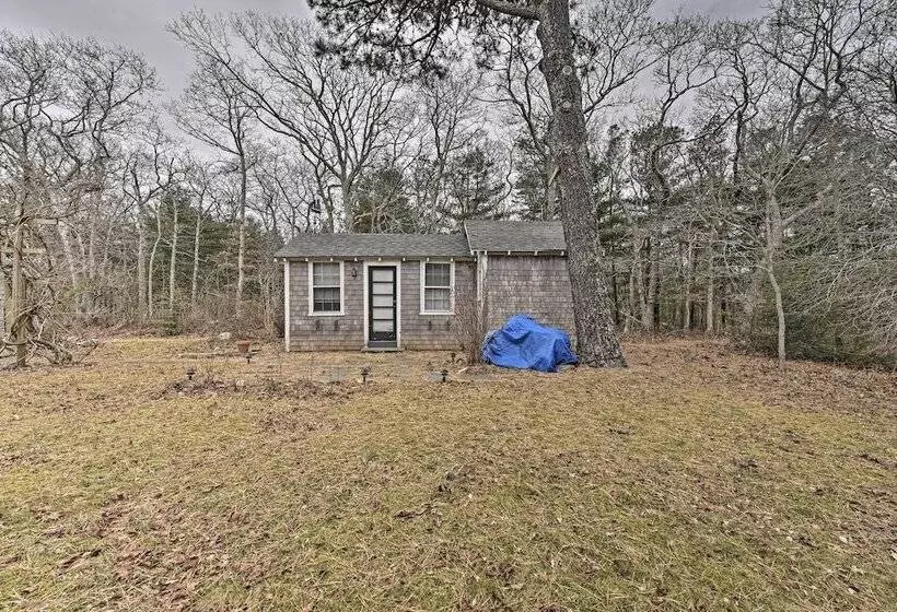 Cozy Vineyard Haven Cottage < 1 Mi To Beach!