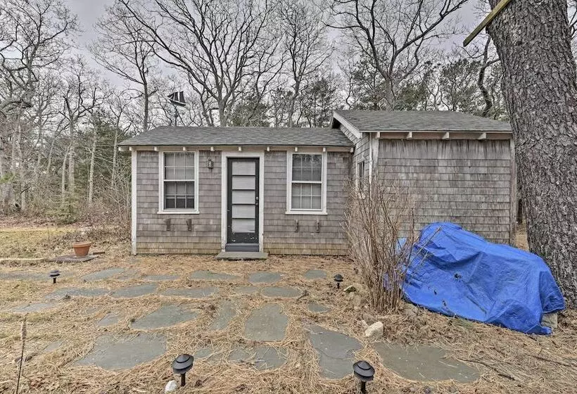 Cozy Vineyard Haven Cottage < 1 Mi To Beach!