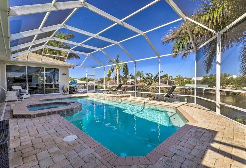 Heated Pool/spa & Dock: Apollo Beach Home On Canal
