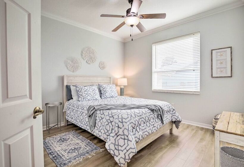 Heated Pool/spa & Dock: Apollo Beach Home On Canal