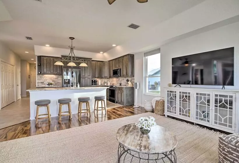 Heated Pool/spa & Dock: Apollo Beach Home On Canal