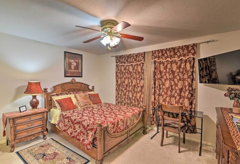 Family Friendly Home ~ 12 Mi To Space Center!