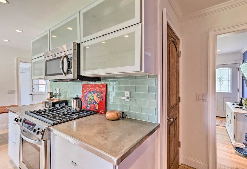 Hamptons Bay Home On Shinnecock Bay W/ Yard!