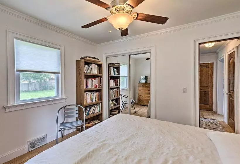 Hamptons Bay Home On Shinnecock Bay W/ Yard!