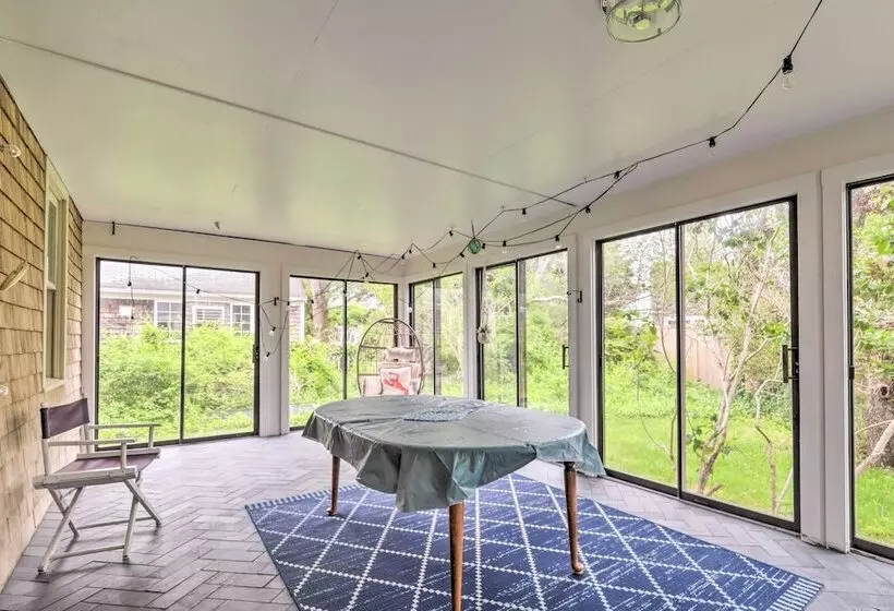 Walk To Beach & Main Street: Hyannis Cottage