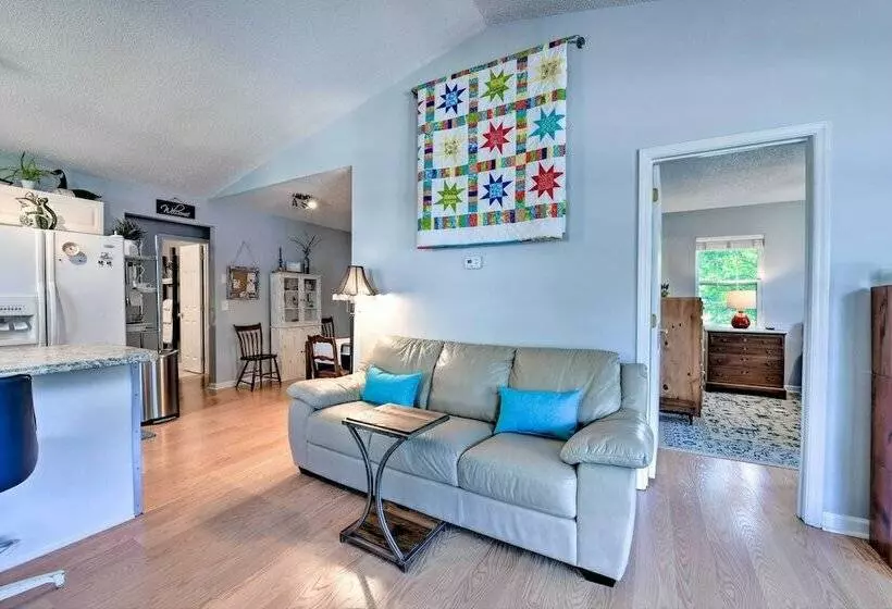 Lake Norman Home W/ Porch   Across From Marina!