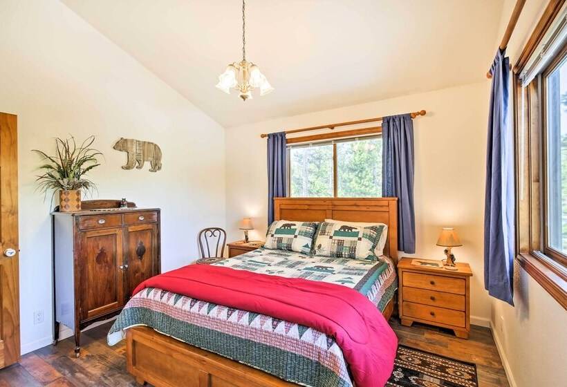 Large Home On 1 Acre: 2 Mi To Grand Lake Village