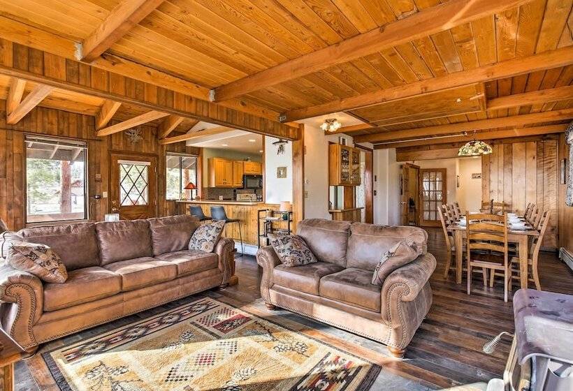 Large Home On 1 Acre: 2 Mi To Grand Lake Village