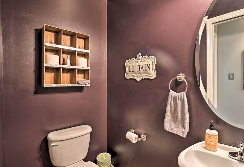 Creekside Brevard Home < 1 Mi To Downtown!