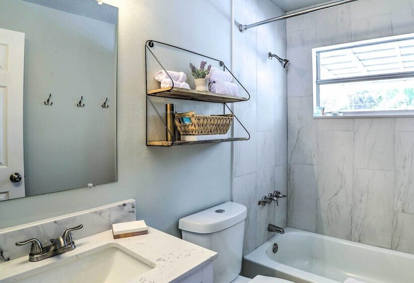 Merritt Island Oasis W/ Pool ~ 7 Mi To Beach!