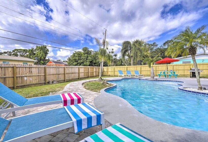 Merritt Island Oasis W/ Pool ~ 7 Mi To Beach!
