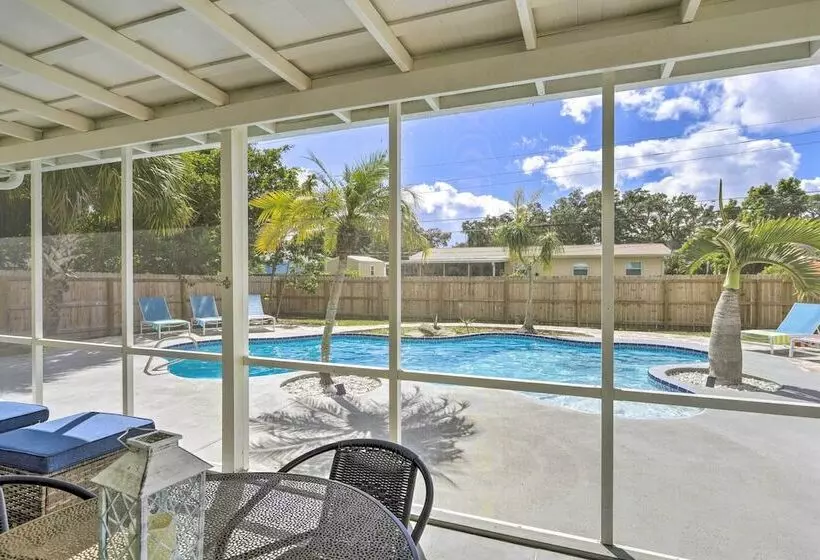Merritt Island Oasis W/ Pool ~ 7 Mi To Beach!