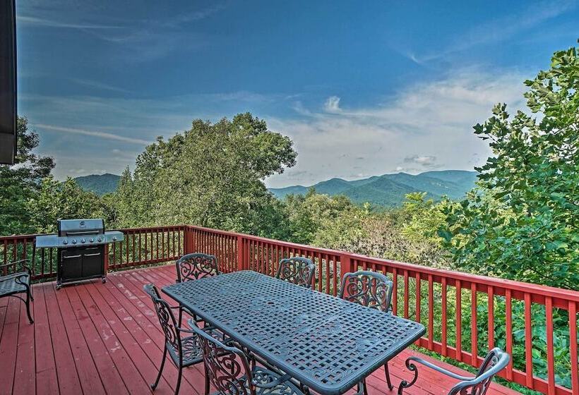 Mountain Retreat W/ Decks, Hot Tub, & Games!
