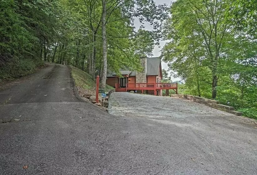 Mountain Retreat W/ Decks, Hot Tub, & Games!