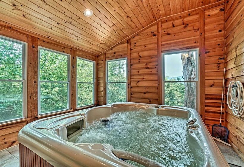 Mountain Retreat W/ Decks, Hot Tub, & Games!