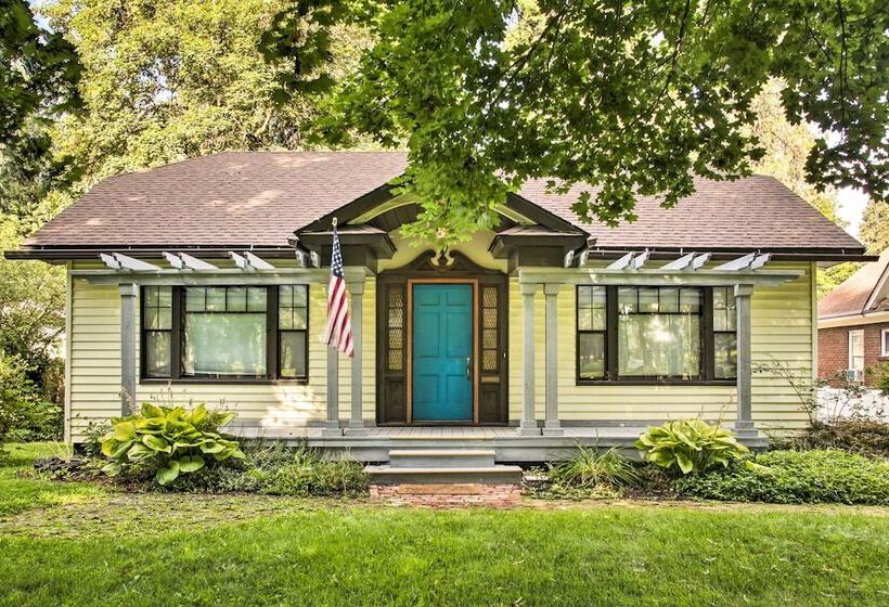 Peaceful Family Home W/ Deck: 3 Mi To Dtwn Spokane