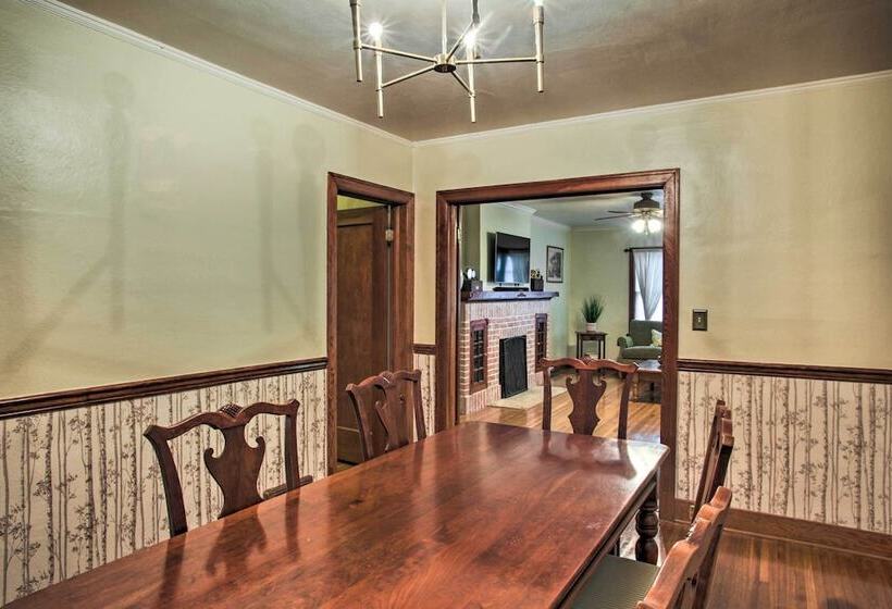 Peaceful Family Home W/ Deck: 3 Mi To Dtwn Spokane