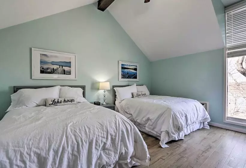 Peaceful Osage Beach Escape W/ Resort Perks!