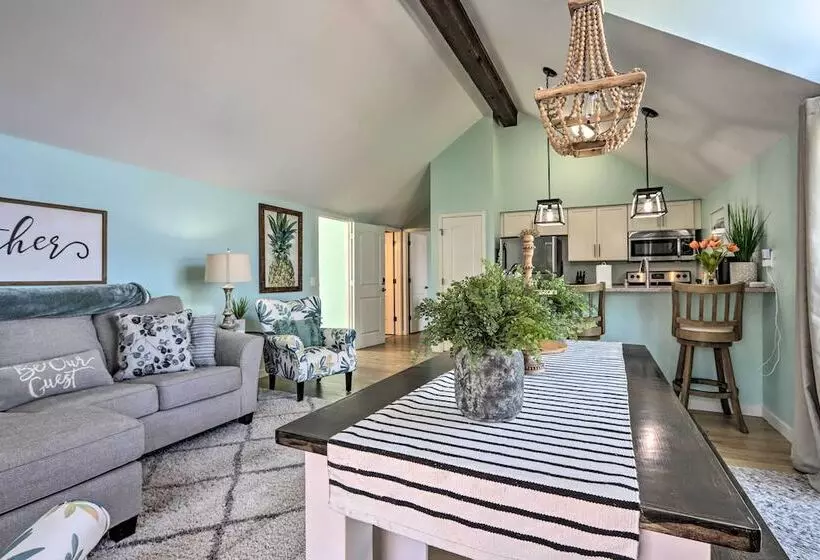 Peaceful Osage Beach Escape W/ Resort Perks!