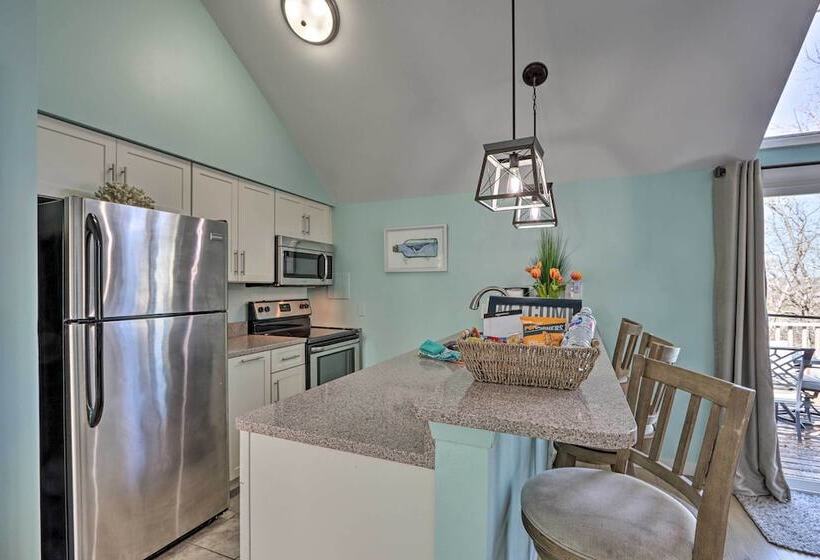 Peaceful Osage Beach Escape W/ Resort Perks!