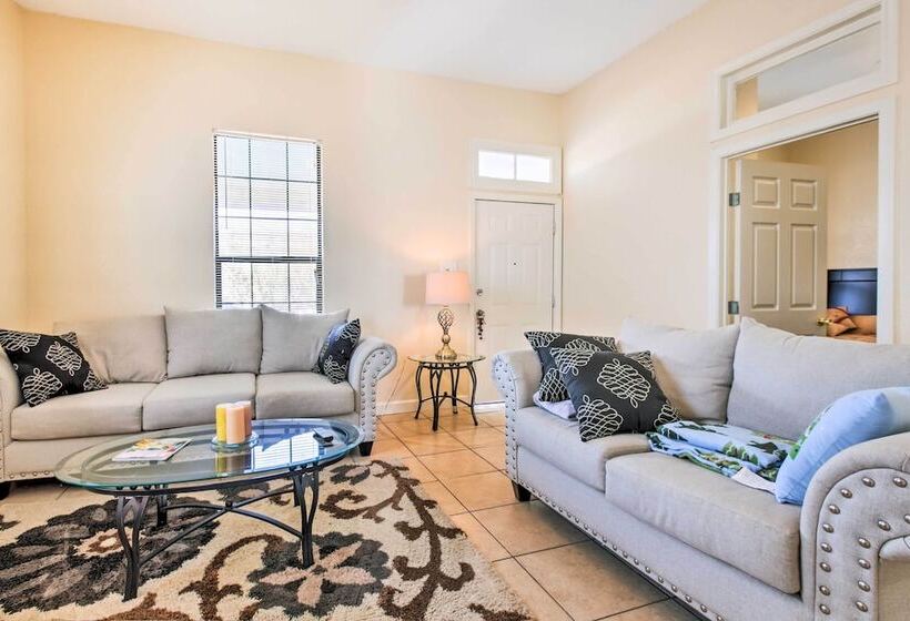 Pet Friendly Galveston Getaway W/ Deck & Grill!