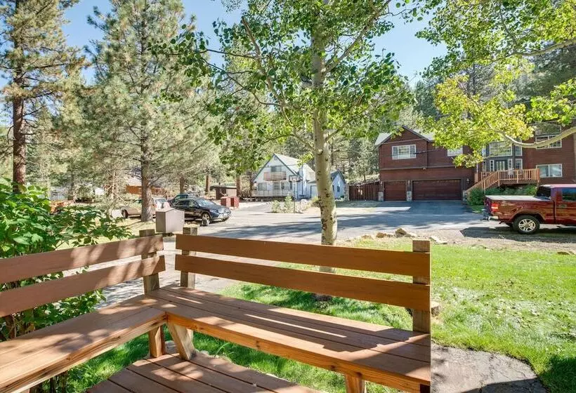 Rustic Tahoe Cabin W/ Pool Table: 11 Mi To Skiing!